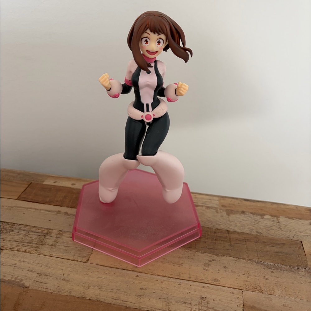 My hero academia - Uravity pop up parade figure